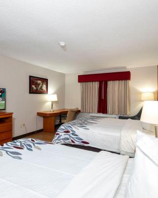 Red Roof Inn Fulton