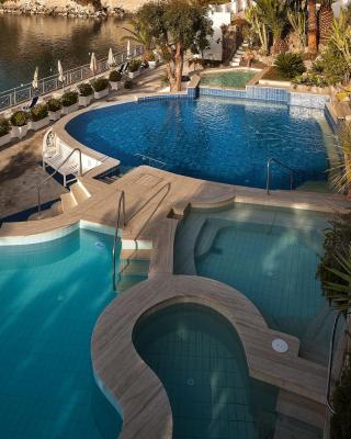 La Villa Resort & Spa