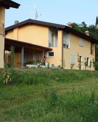 CASCINA LEGNAGO trilocale a 6 chilometri da SALO'