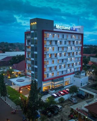 Metland Hotel Cirebon by Horison