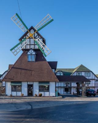 OYO Hotel Windmill Branson