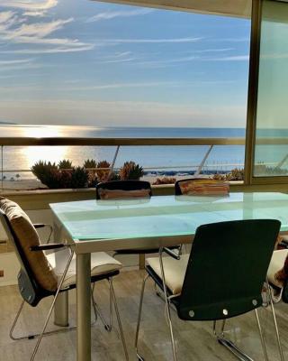 Sea view luxury apartment