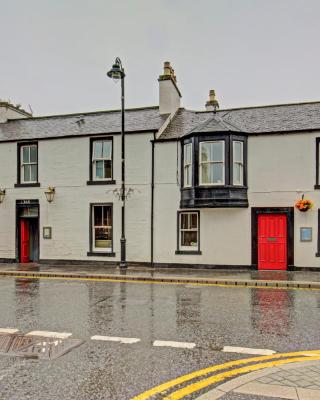 Kinloch Arms Hotel