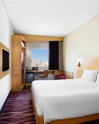 ibis Muscat