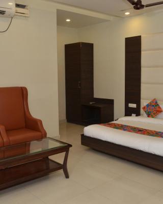 Hotel KK Continental 50 Meter from Railway Station - Amritsar