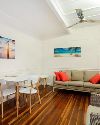 Tondio Terrace Flat 3 - Pet Friendly and close to the beach