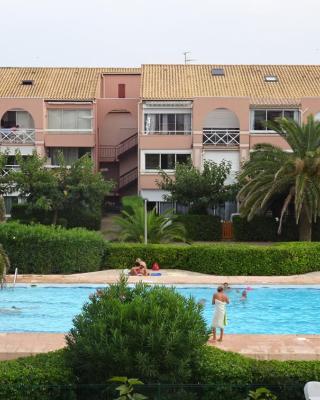 LES SOLEILLADES Parking 200 mètres plage
