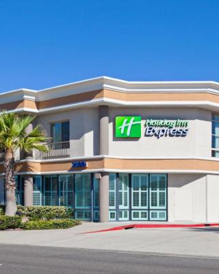 Holiday Inn Express Newport Beach, an IHG Hotel