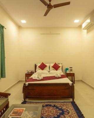 KSTDC Hotel Mayura Adilshahi Bijapur