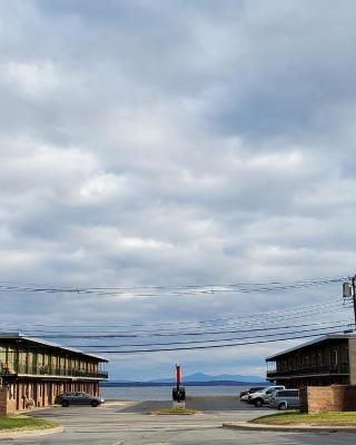 Golden Gate Lodging