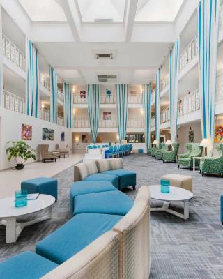 The Blu Hotel Blue Ash Cincinnati, Ascend Hotel Collection