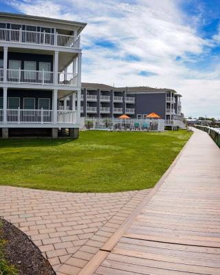 Comfort Suites Chincoteague Island Bayfront Resort