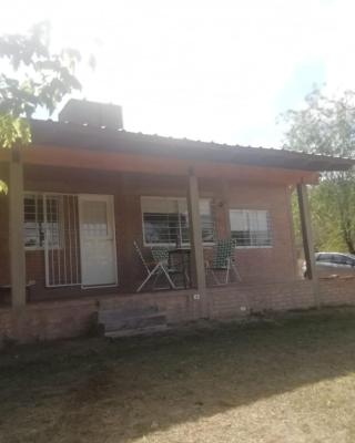 El Campito casa frente al río