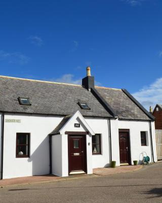 4-Bed Cottage in Portknockie Near Cullen Moray