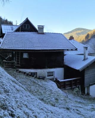 Obere Alpenhütte in Lend neben der Salzach