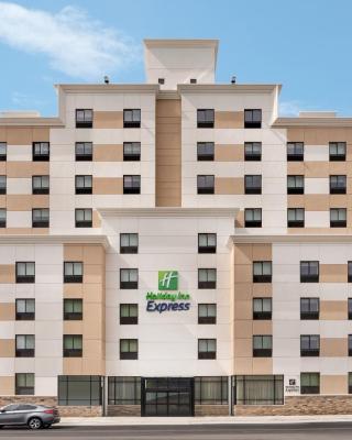 Holiday Inn Express - Jamaica - JFK AirTrain - NYC, an IHG Hotel