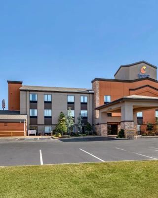 Comfort Inn & Suites Pauls Valley - City Lake