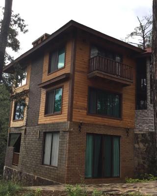 Cabaña dentro del Bosque para 24 Personas