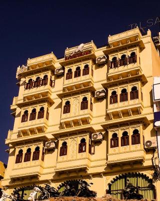 Hotel Mewari Villa