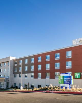 Holiday Inn Express & Suites - Bend South, an IHG Hotel