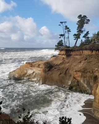 Inn at Arch Rock