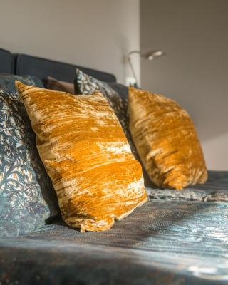 Broeks' Bed En Brood