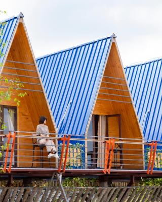 Cồn Phụng Resort Mekong - Nature Escape with Free Boat Shuttle & Fishing