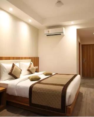 Hotel Le Roi Raipur at Raipur Railway Station