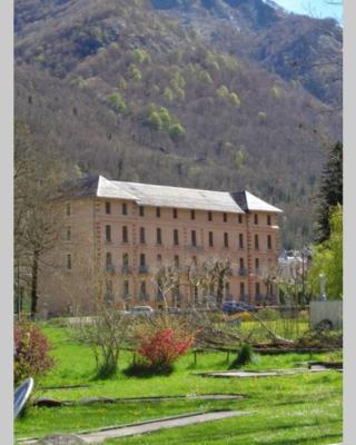 T2 résidence Grand Hotel appt 102 - village thermal montagne