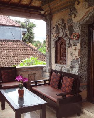 Sunarta House Homestay