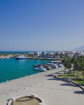 Le Sifah - Marina View Apartments & Villa