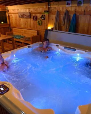 Le Nid d'Alex Spa , Rando et table d'hôte
