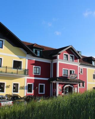 Mohnhotel - Bergwirt Schrammel