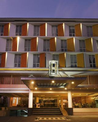 Luxury Malioboro Hotel