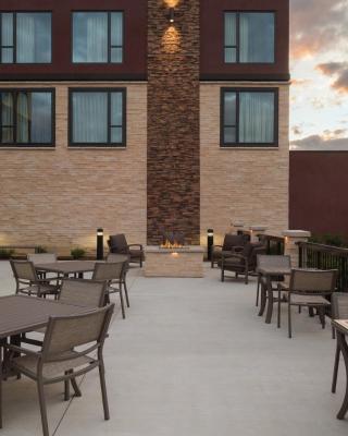 Holiday Inn Chicago Schaumburg by IHG