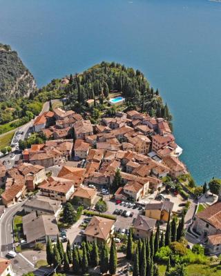 Casa La Pief 3 Blue by Gardadomusmea
