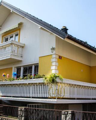 Mekina Guesthouse