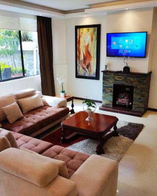 Hospedaje en Quito Norte, Apartamento & Suite independientes