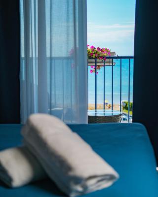 Ticho's Greenblu Hotel