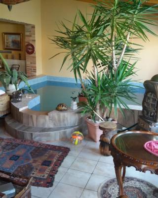 AB Holiday Home