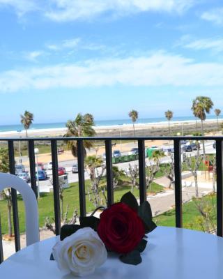 Hotel Oasis