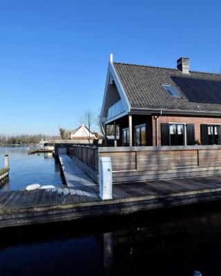 Luxurious Villa with Private Garden in Kaag