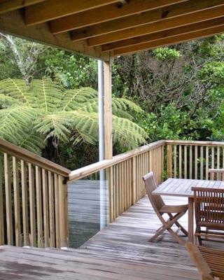 Tiromoana - Mathesons Bay Holiday Home