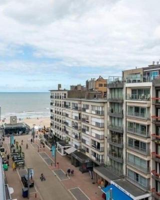 penthouse saint idesbald