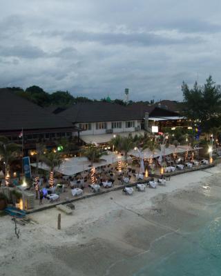 Scallywags Resort