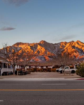 Mt Williamson Motel and Basecamp