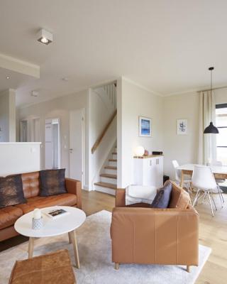 Reetland am Meer - Premium Reetdachvilla mit 3 Schlafzimmern, Sauna und Kamin E16