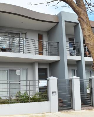 North Coogee Beach House