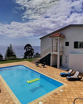 Villa Prainha by LovelyStay