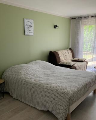 Chambre aux portes du marais Poitevin